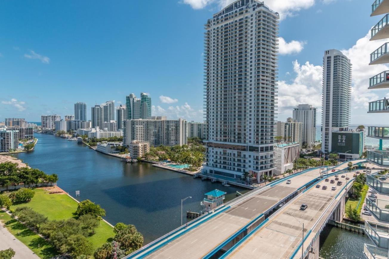 Modern One Bedroom Rental At Beach Walk Resort Miami 18Th Floor Hallandale Beach Dış mekan fotoğraf